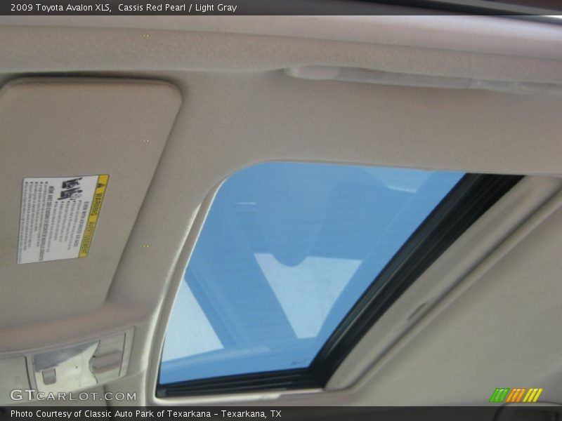 Cassis Red Pearl / Light Gray 2009 Toyota Avalon XLS