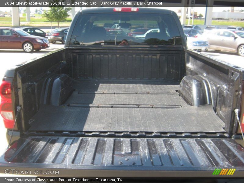 Dark Gray Metallic / Dark Charcoal 2004 Chevrolet Silverado 2500HD LS Extended Cab
