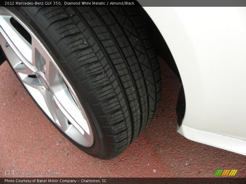 Diamond White Metallic / Almond/Black 2012 Mercedes-Benz GLK 350