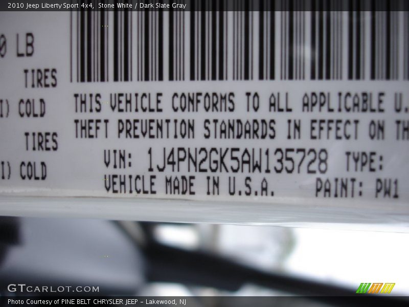Stone White / Dark Slate Gray 2010 Jeep Liberty Sport 4x4