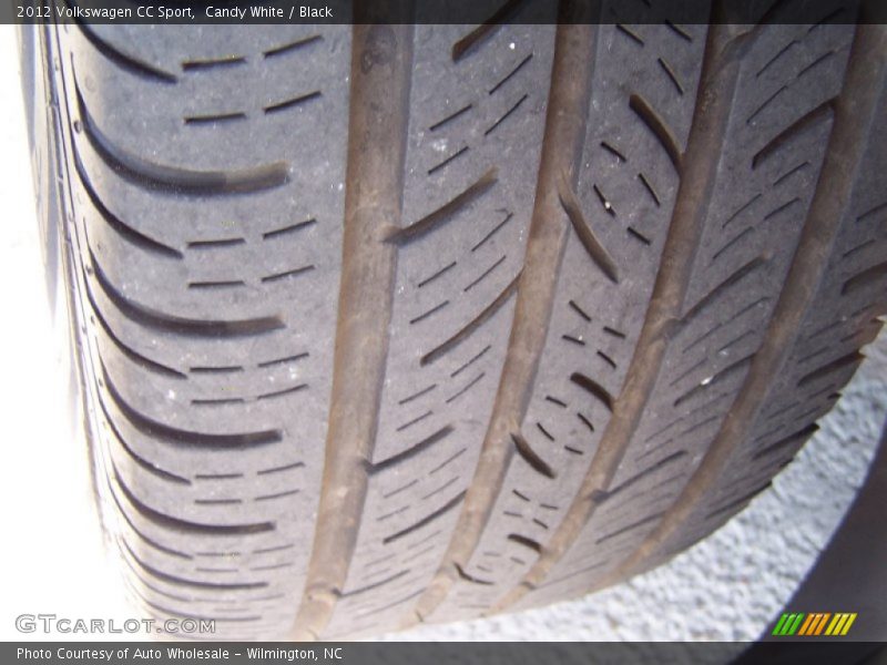 Candy White / Black 2012 Volkswagen CC Sport