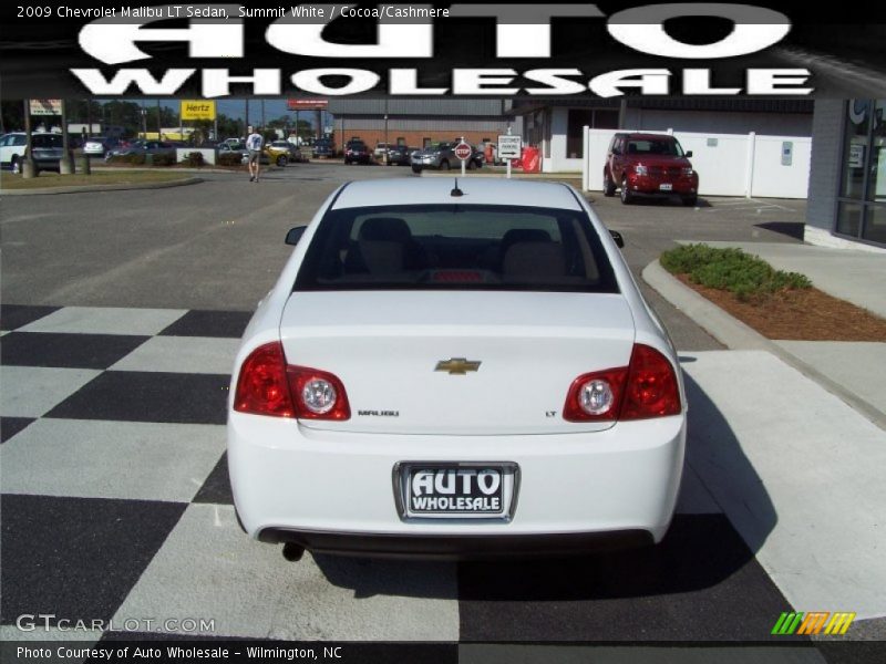 Summit White / Cocoa/Cashmere 2009 Chevrolet Malibu LT Sedan