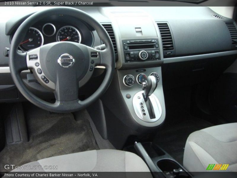 Super Black / Charcoal 2010 Nissan Sentra 2.0 SR