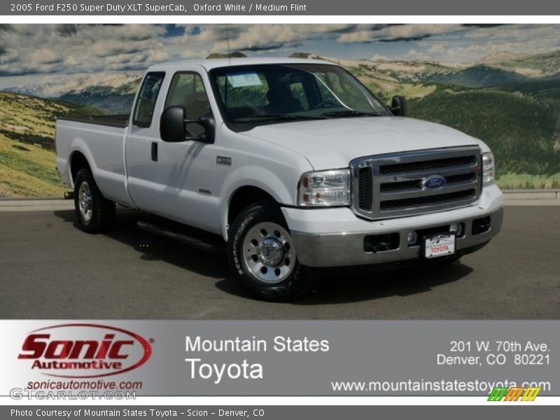 Oxford White / Medium Flint 2005 Ford F250 Super Duty XLT SuperCab