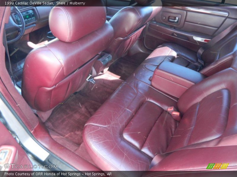 Shale / Mulberry 1999 Cadillac DeVille Sedan