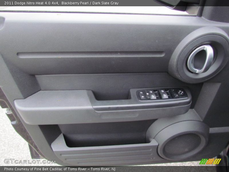 Blackberry Pearl / Dark Slate Gray 2011 Dodge Nitro Heat 4.0 4x4