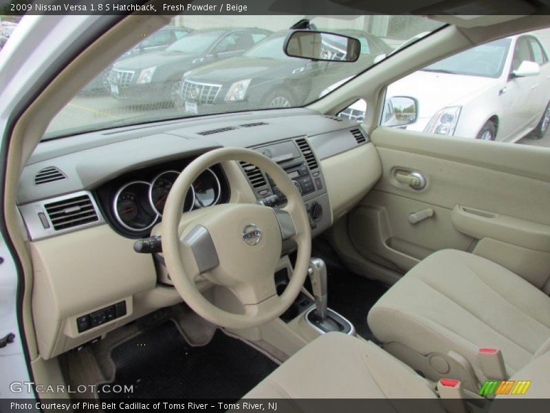 Fresh Powder / Beige 2009 Nissan Versa 1.8 S Hatchback