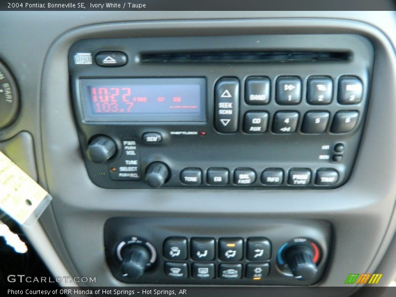 Ivory White / Taupe 2004 Pontiac Bonneville SE