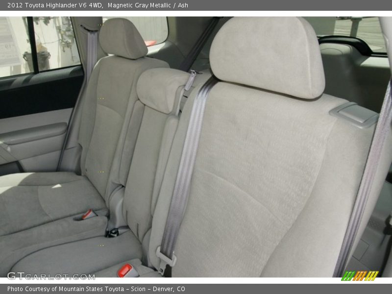 Magnetic Gray Metallic / Ash 2012 Toyota Highlander V6 4WD
