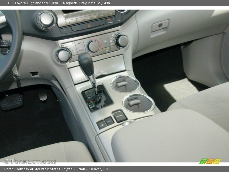 Magnetic Gray Metallic / Ash 2012 Toyota Highlander V6 4WD