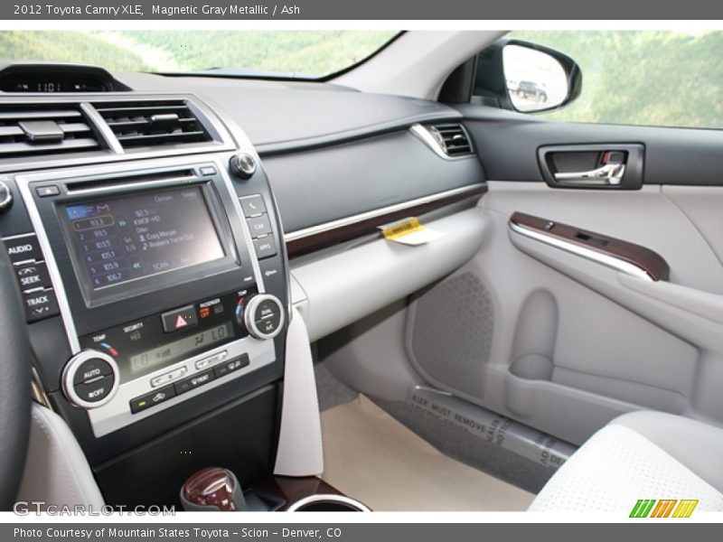 Magnetic Gray Metallic / Ash 2012 Toyota Camry XLE
