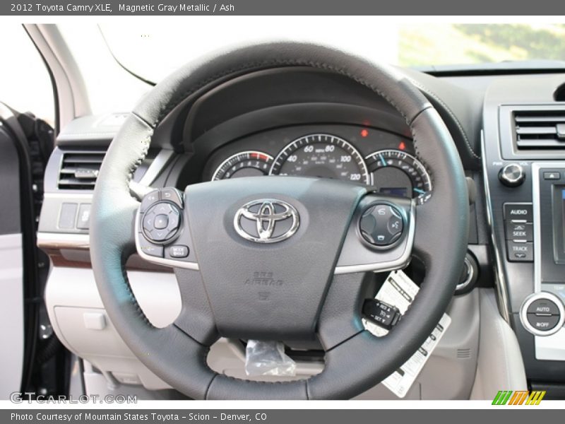 Magnetic Gray Metallic / Ash 2012 Toyota Camry XLE