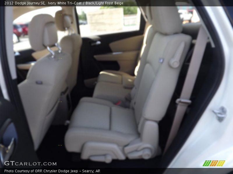 Ivory White Tri-Coat / Black/Light Frost Beige 2012 Dodge Journey SE
