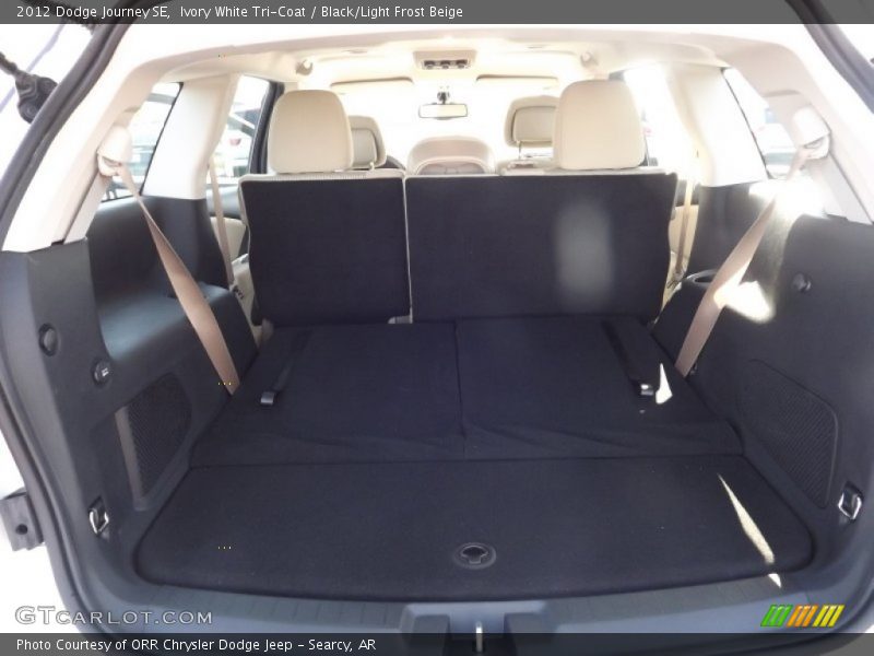 Ivory White Tri-Coat / Black/Light Frost Beige 2012 Dodge Journey SE