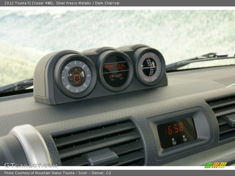 Silver Fresco Metallic / Dark Charcoal 2012 Toyota FJ Cruiser 4WD