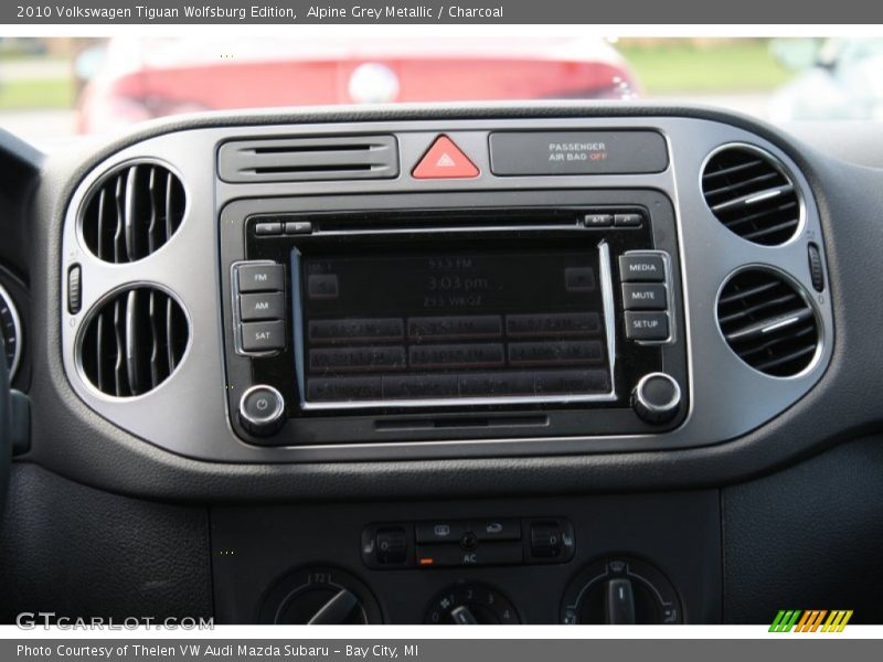 Alpine Grey Metallic / Charcoal 2010 Volkswagen Tiguan Wolfsburg Edition