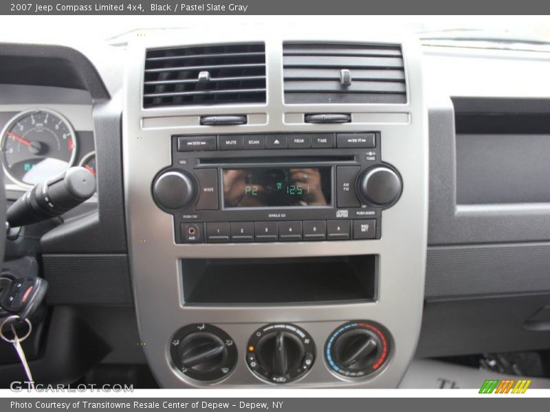 Black / Pastel Slate Gray 2007 Jeep Compass Limited 4x4