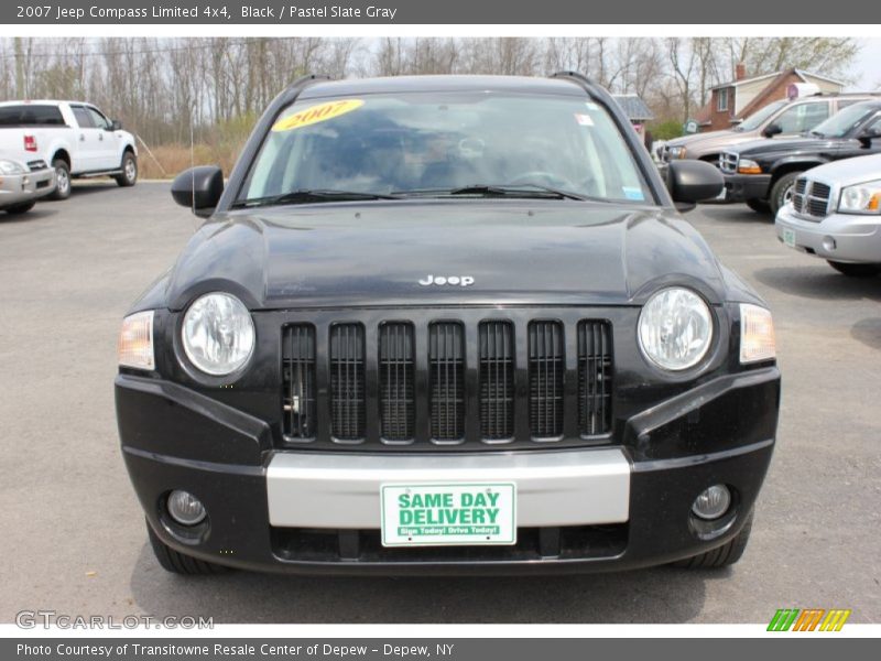 Black / Pastel Slate Gray 2007 Jeep Compass Limited 4x4