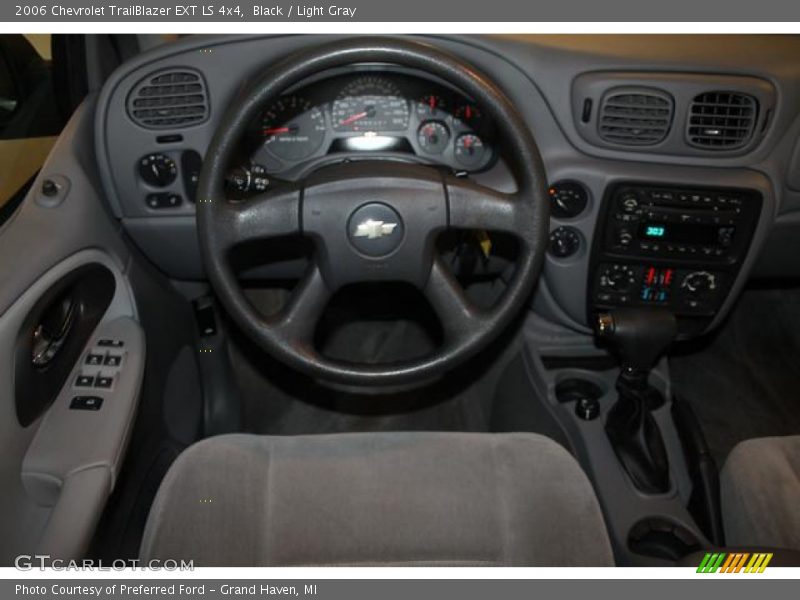Black / Light Gray 2006 Chevrolet TrailBlazer EXT LS 4x4