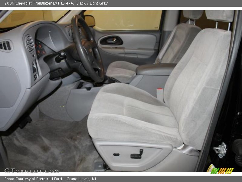 Black / Light Gray 2006 Chevrolet TrailBlazer EXT LS 4x4