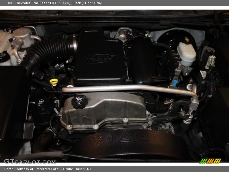 Black / Light Gray 2006 Chevrolet TrailBlazer EXT LS 4x4