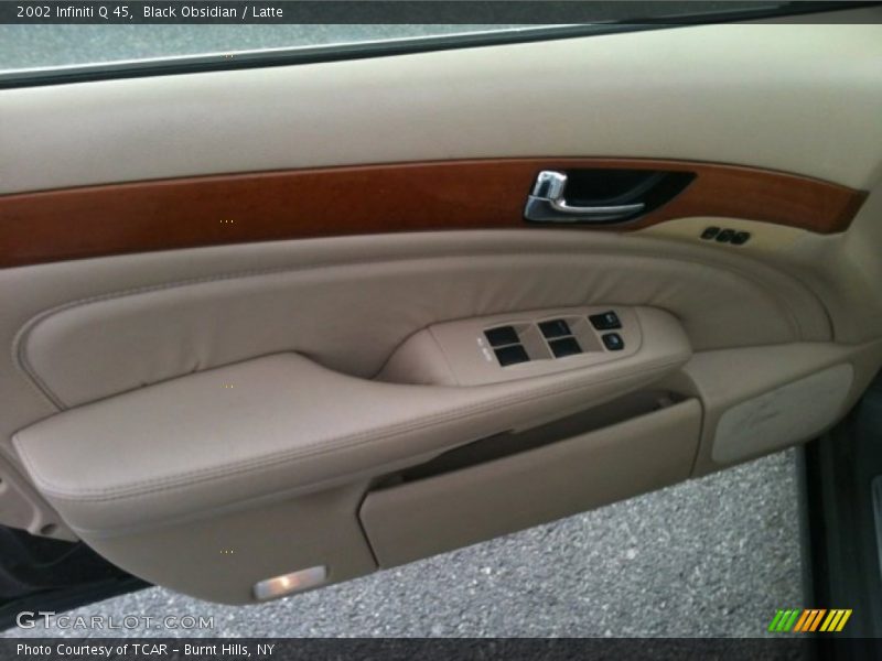Black Obsidian / Latte 2002 Infiniti Q 45