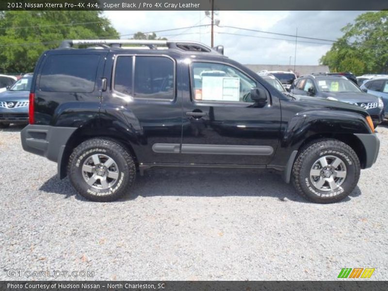  2012 Xterra Pro-4X 4x4 Super Black