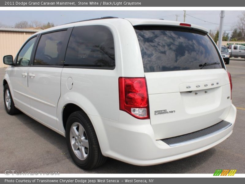 Stone White / Black/Light Graystone 2011 Dodge Grand Caravan Mainstreet