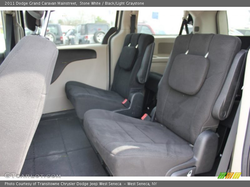 Stone White / Black/Light Graystone 2011 Dodge Grand Caravan Mainstreet