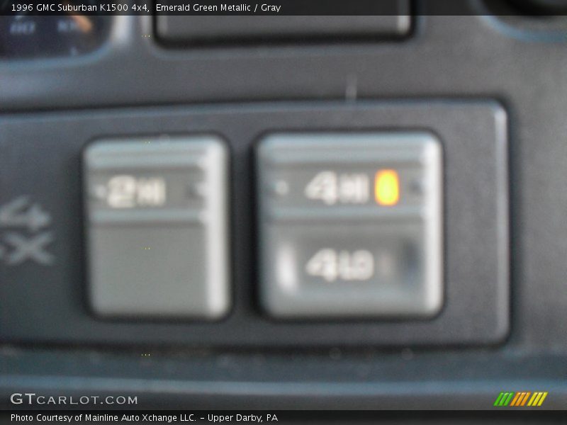 Emerald Green Metallic / Gray 1996 GMC Suburban K1500 4x4