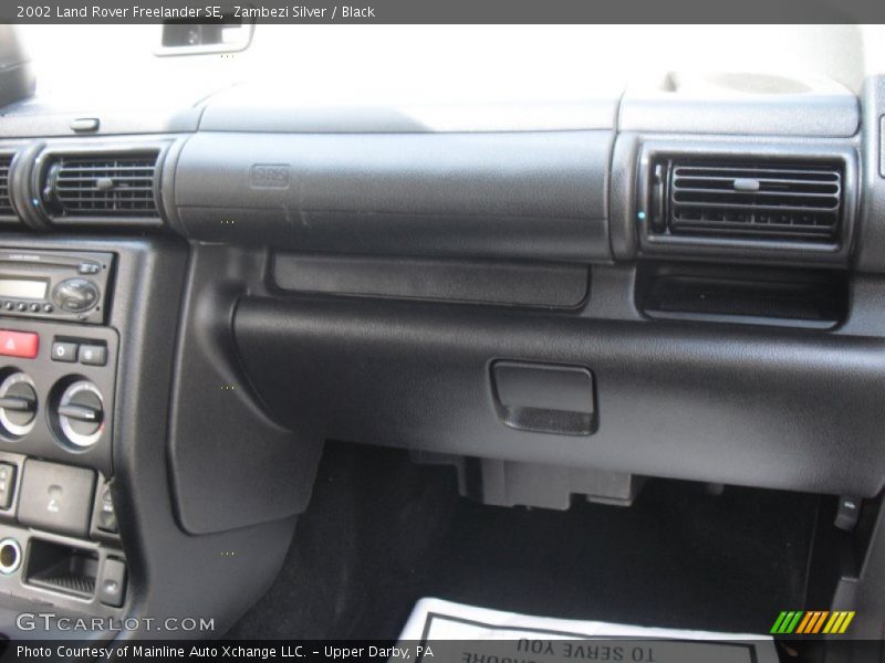 Zambezi Silver / Black 2002 Land Rover Freelander SE