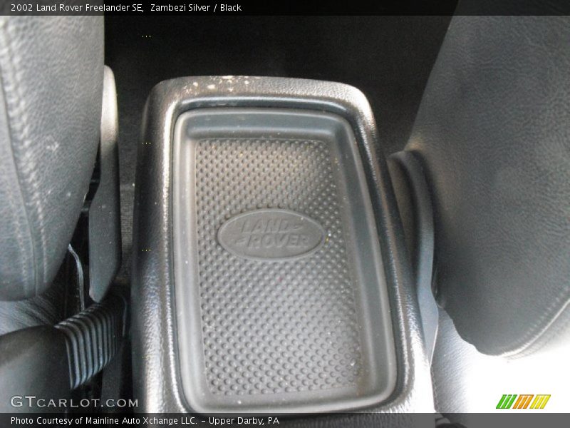 Zambezi Silver / Black 2002 Land Rover Freelander SE