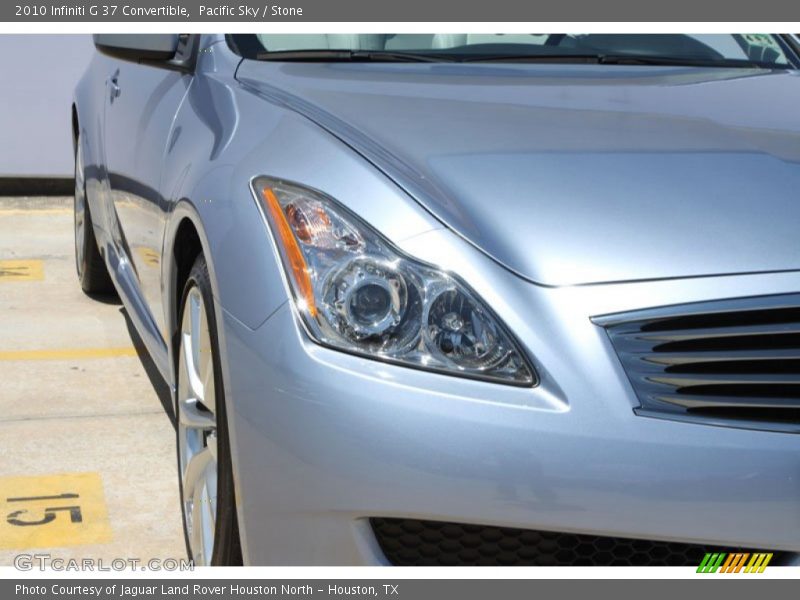 Pacific Sky / Stone 2010 Infiniti G 37 Convertible
