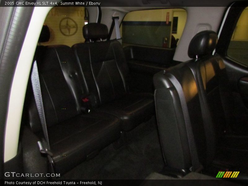 Summit White / Ebony 2005 GMC Envoy XL SLT 4x4