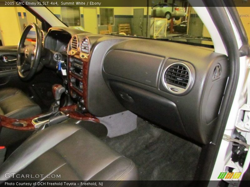 Summit White / Ebony 2005 GMC Envoy XL SLT 4x4