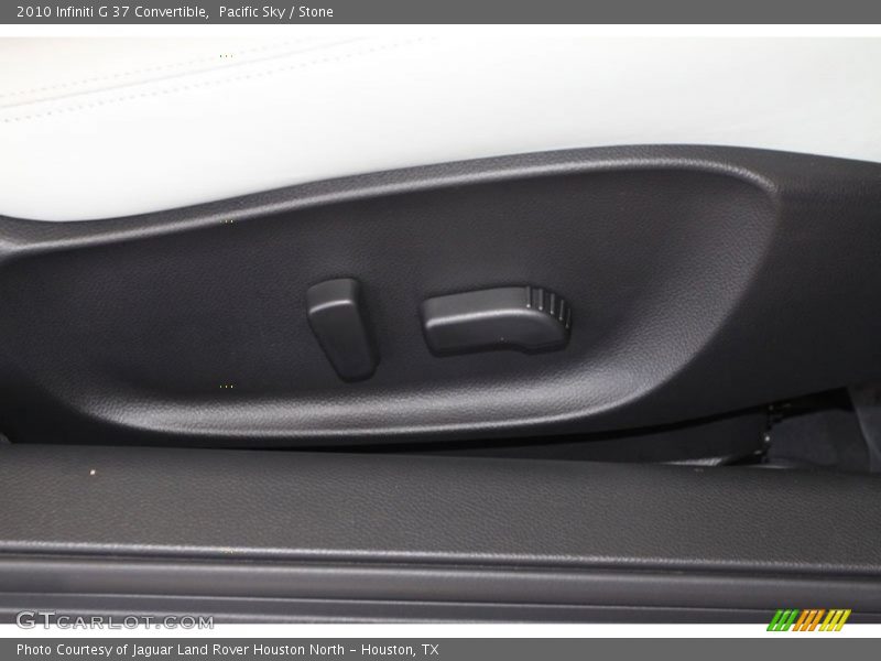 Pacific Sky / Stone 2010 Infiniti G 37 Convertible