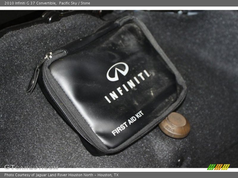 Pacific Sky / Stone 2010 Infiniti G 37 Convertible
