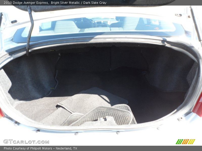 Bright Silver Metallic / Dark Slate Gray 2010 Dodge Avenger Express