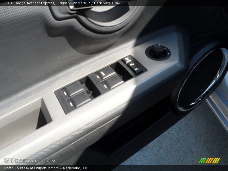Bright Silver Metallic / Dark Slate Gray 2010 Dodge Avenger Express