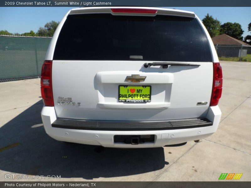 Summit White / Light Cashmere 2009 Chevrolet Tahoe LT