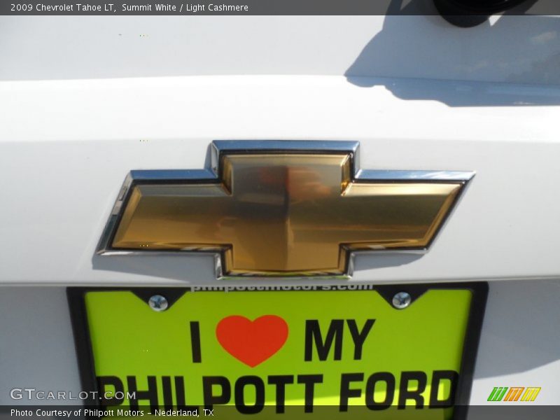 Summit White / Light Cashmere 2009 Chevrolet Tahoe LT