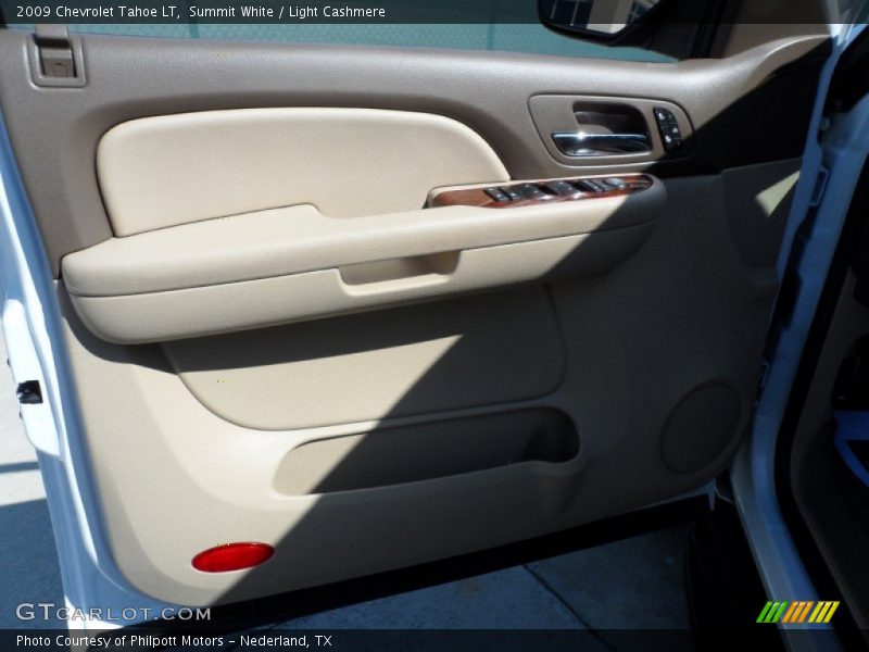 Summit White / Light Cashmere 2009 Chevrolet Tahoe LT