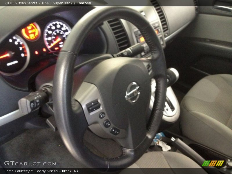 Super Black / Charcoal 2010 Nissan Sentra 2.0 SR