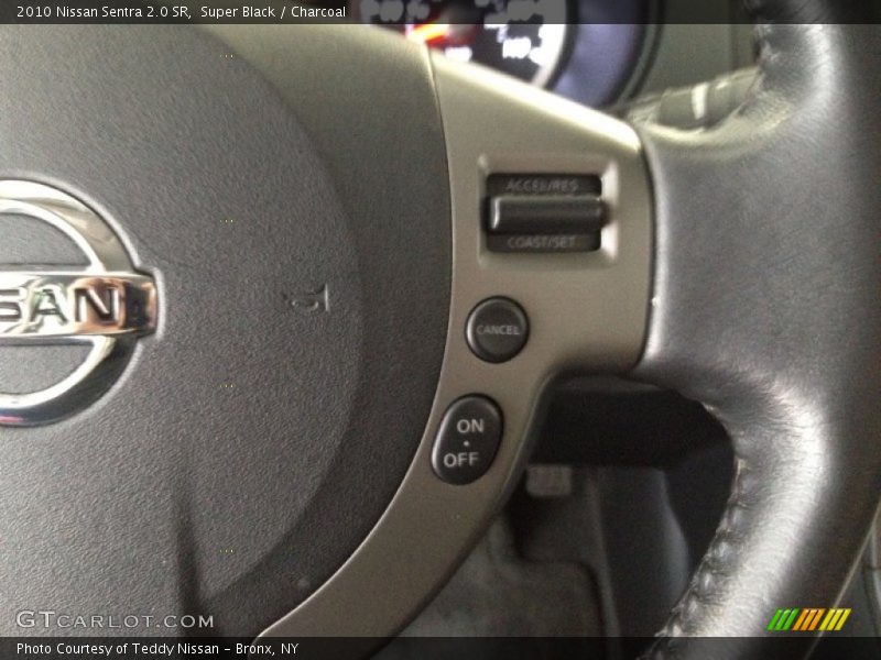 Super Black / Charcoal 2010 Nissan Sentra 2.0 SR