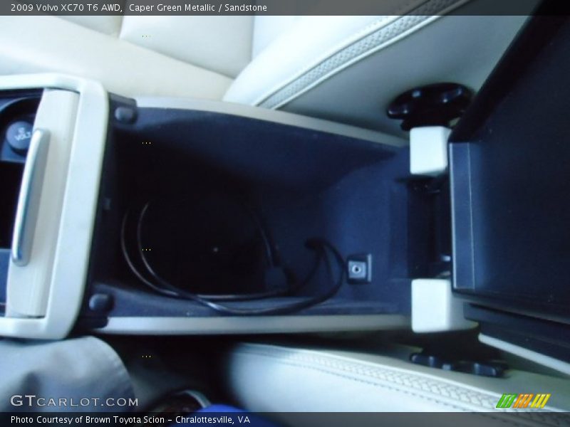 Caper Green Metallic / Sandstone 2009 Volvo XC70 T6 AWD