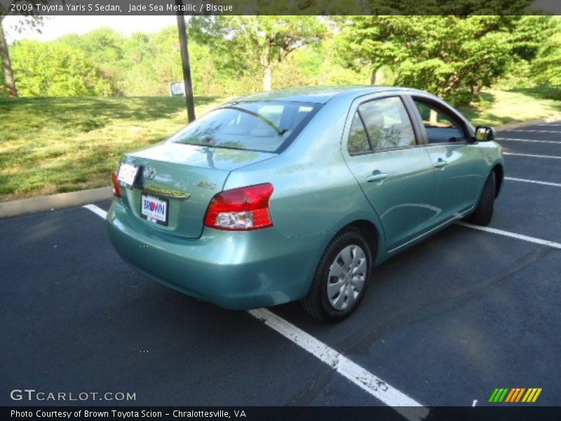 Jade Sea Metallic / Bisque 2009 Toyota Yaris S Sedan