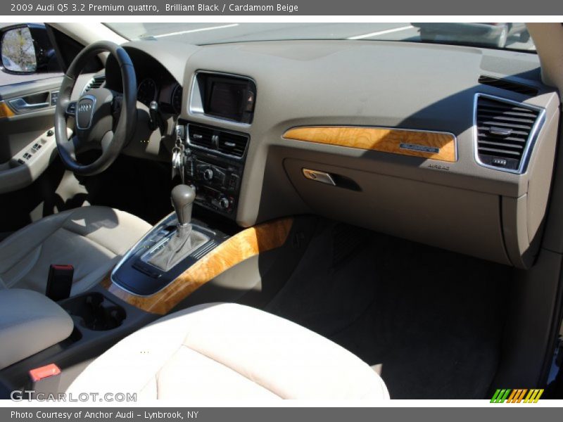 Brilliant Black / Cardamom Beige 2009 Audi Q5 3.2 Premium quattro