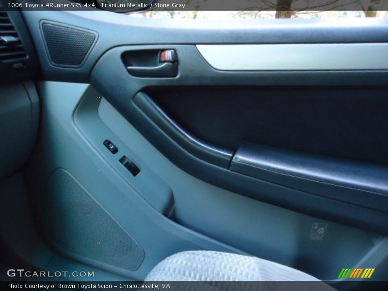 Titanium Metallic / Stone Gray 2006 Toyota 4Runner SR5 4x4