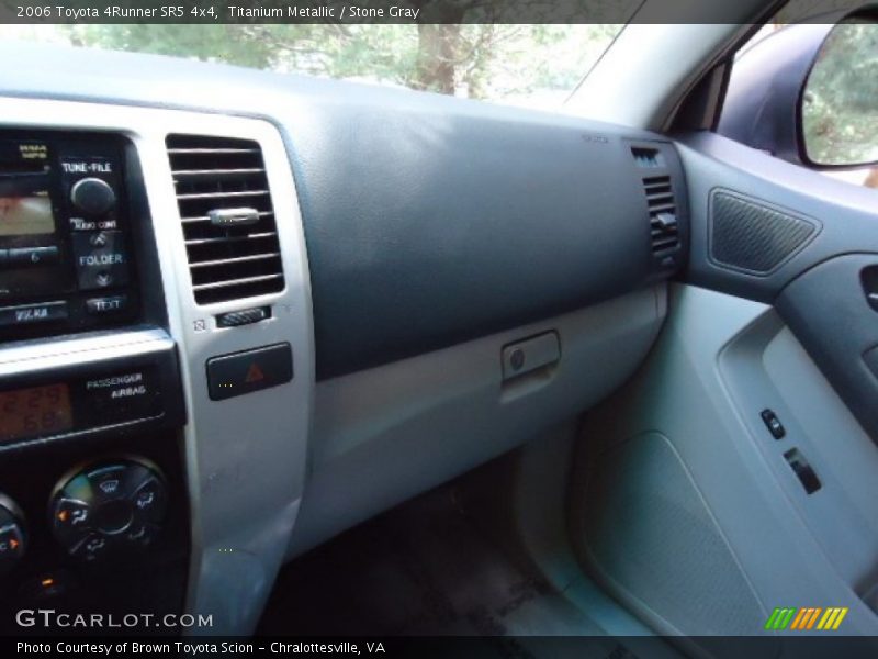 Titanium Metallic / Stone Gray 2006 Toyota 4Runner SR5 4x4