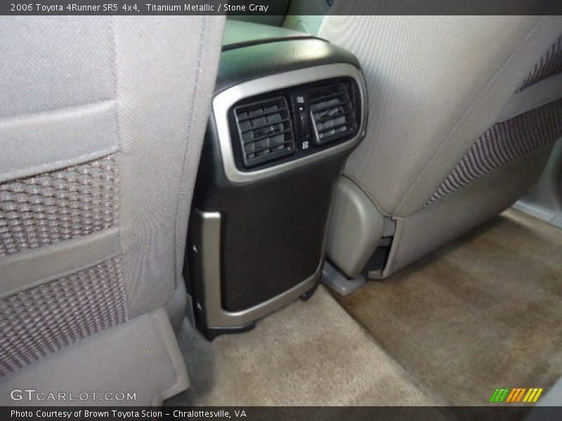 Titanium Metallic / Stone Gray 2006 Toyota 4Runner SR5 4x4